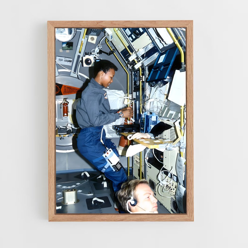 Poster Mae dans l'Espace – affiche Astronautes (vue 4)